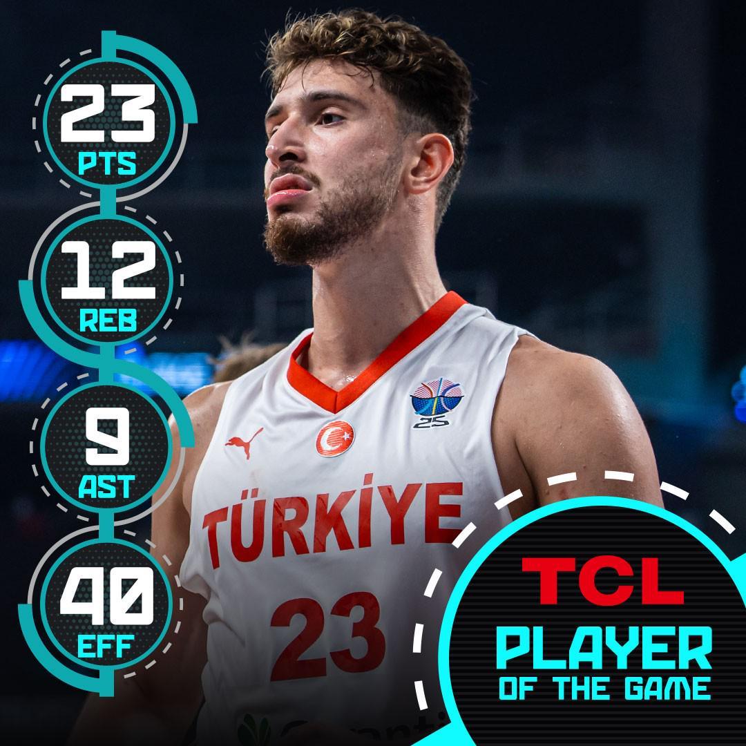 高效准三双，申京9中8砍23分12板9助1断2帽，罚球10中7